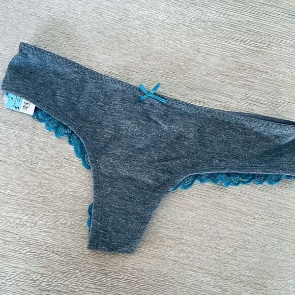 Charlotte Russe Sheer Blue Lace Panty - Picture 2 of 3